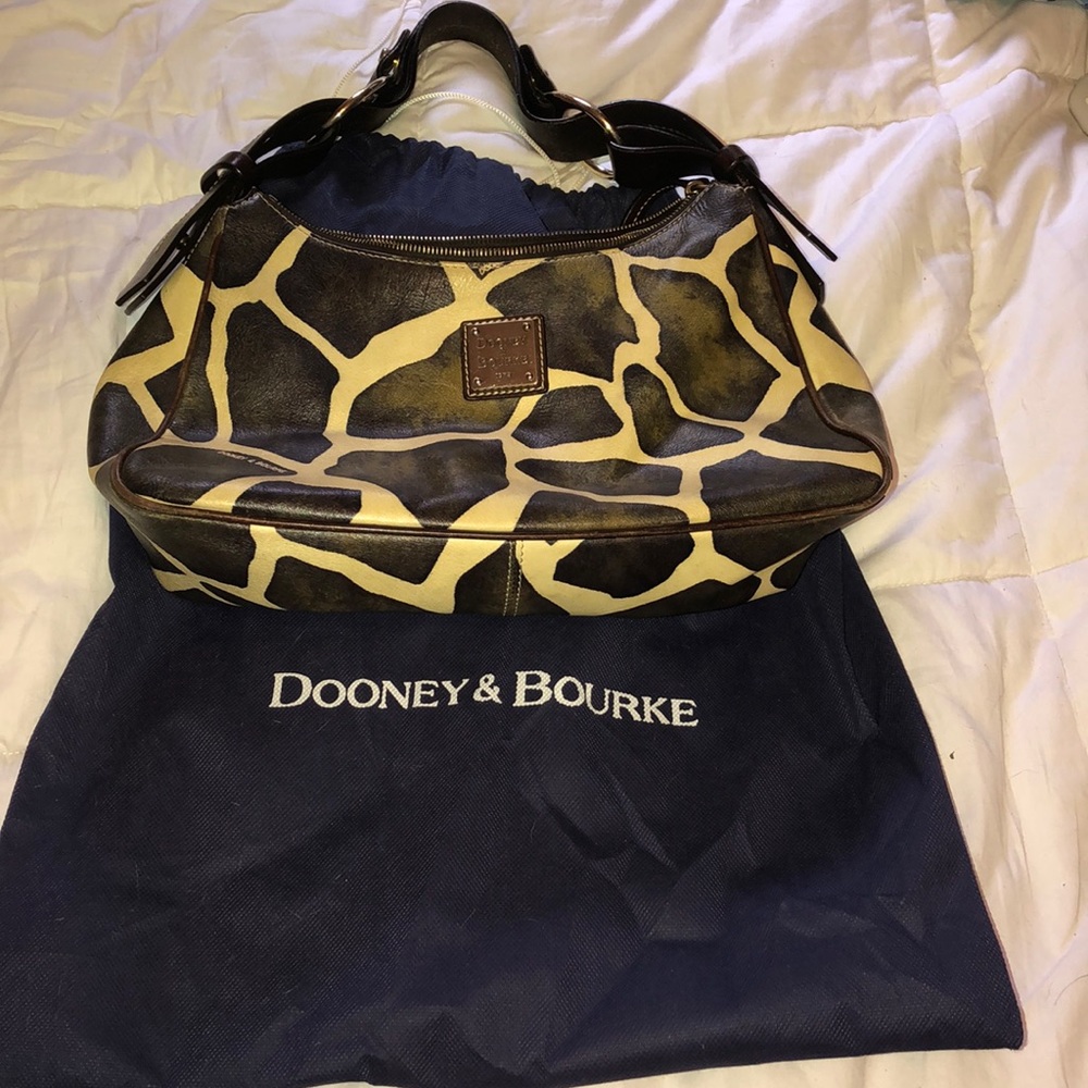Authentic DOONEY & BOURKE 🌟🌟SALE🌟🌟